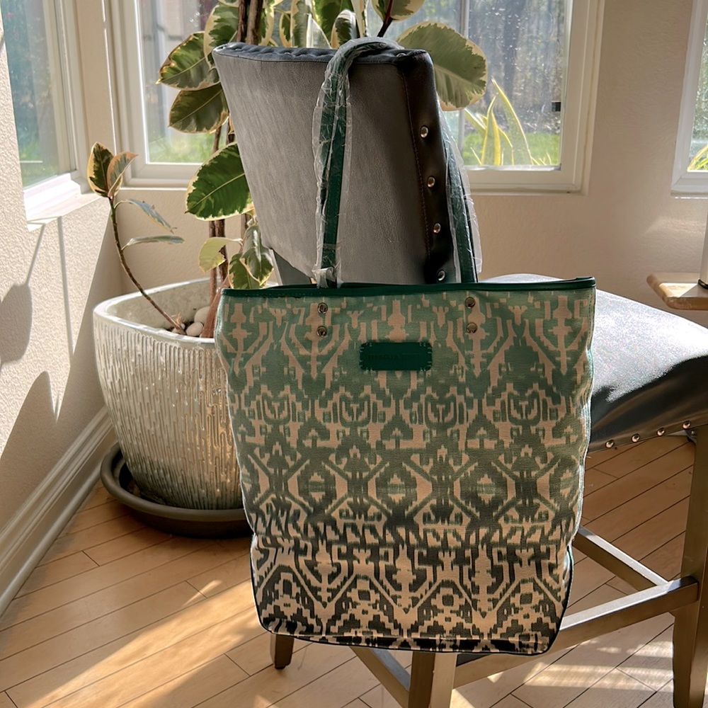 Isabella Fiore Ikat Print Bag